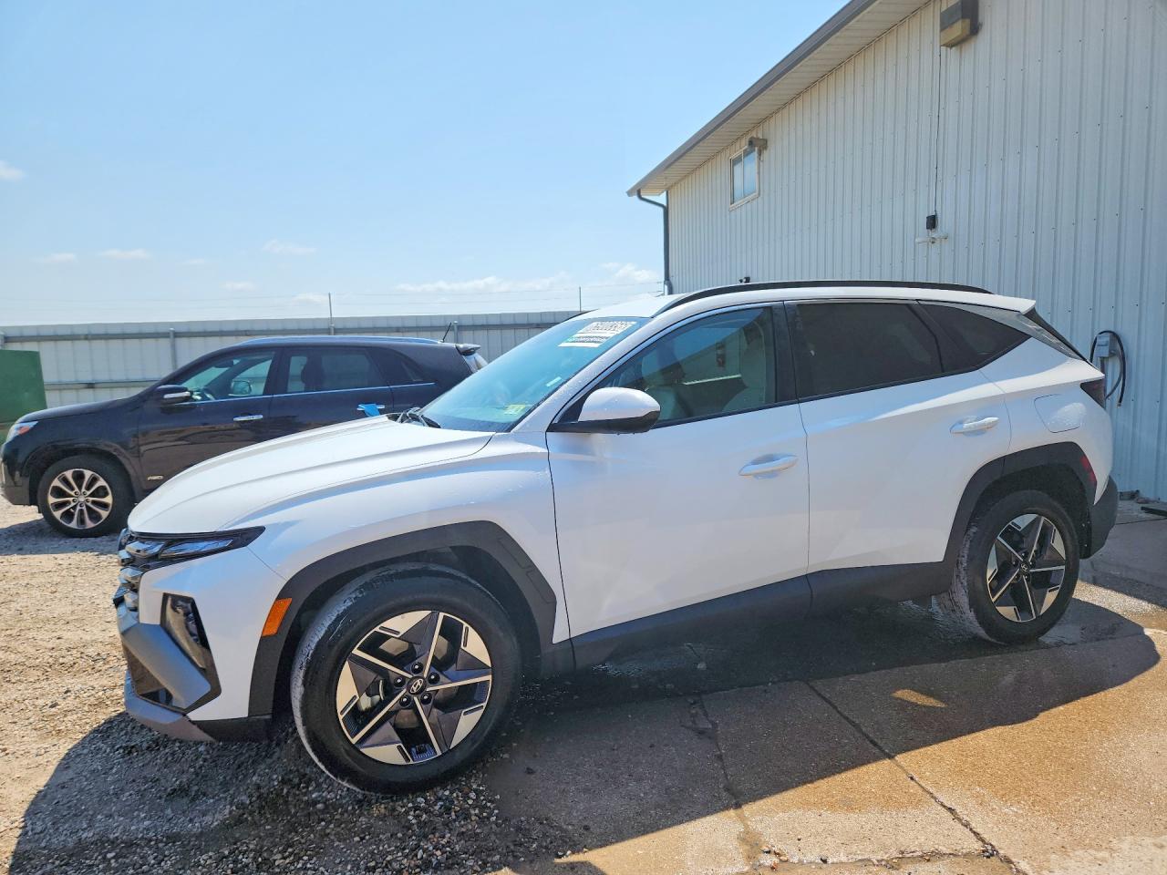 5NMJBCDE6SH565085 · 2025 HYUNDAI TUCSON