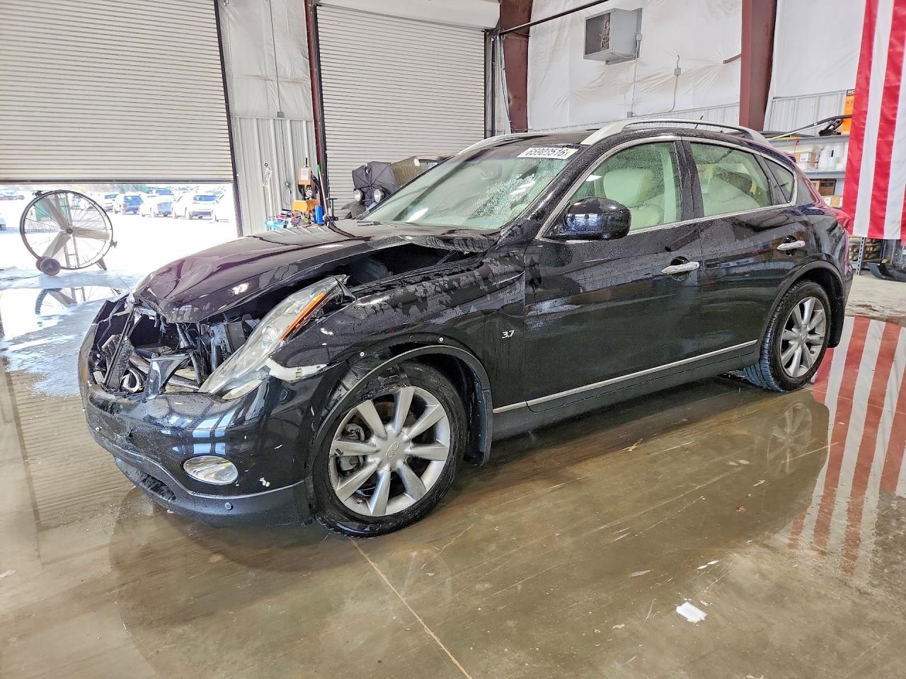 JN1BJ0HR9FM773739 · 2015 INFINITI QX50
