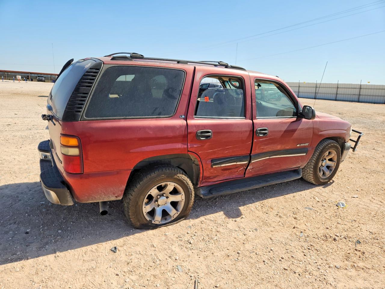 1GNEC13T01R209901 · 2001 CHEVROLET TAHOE · 3/13