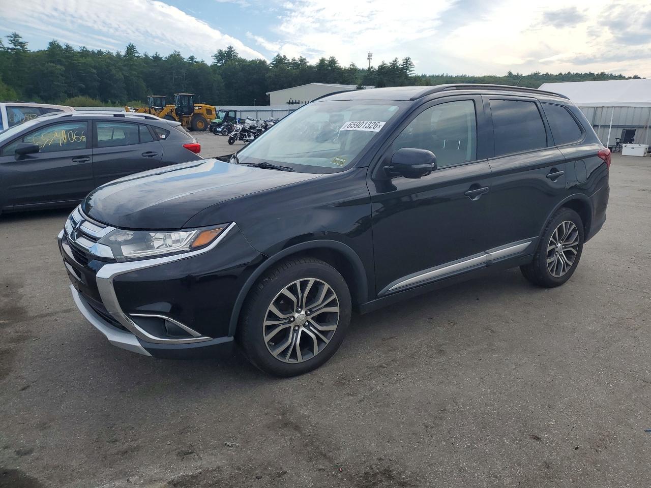 JA4AZ3A34GZ020031 · 2016 MITSUBISHI OUTLANDER
