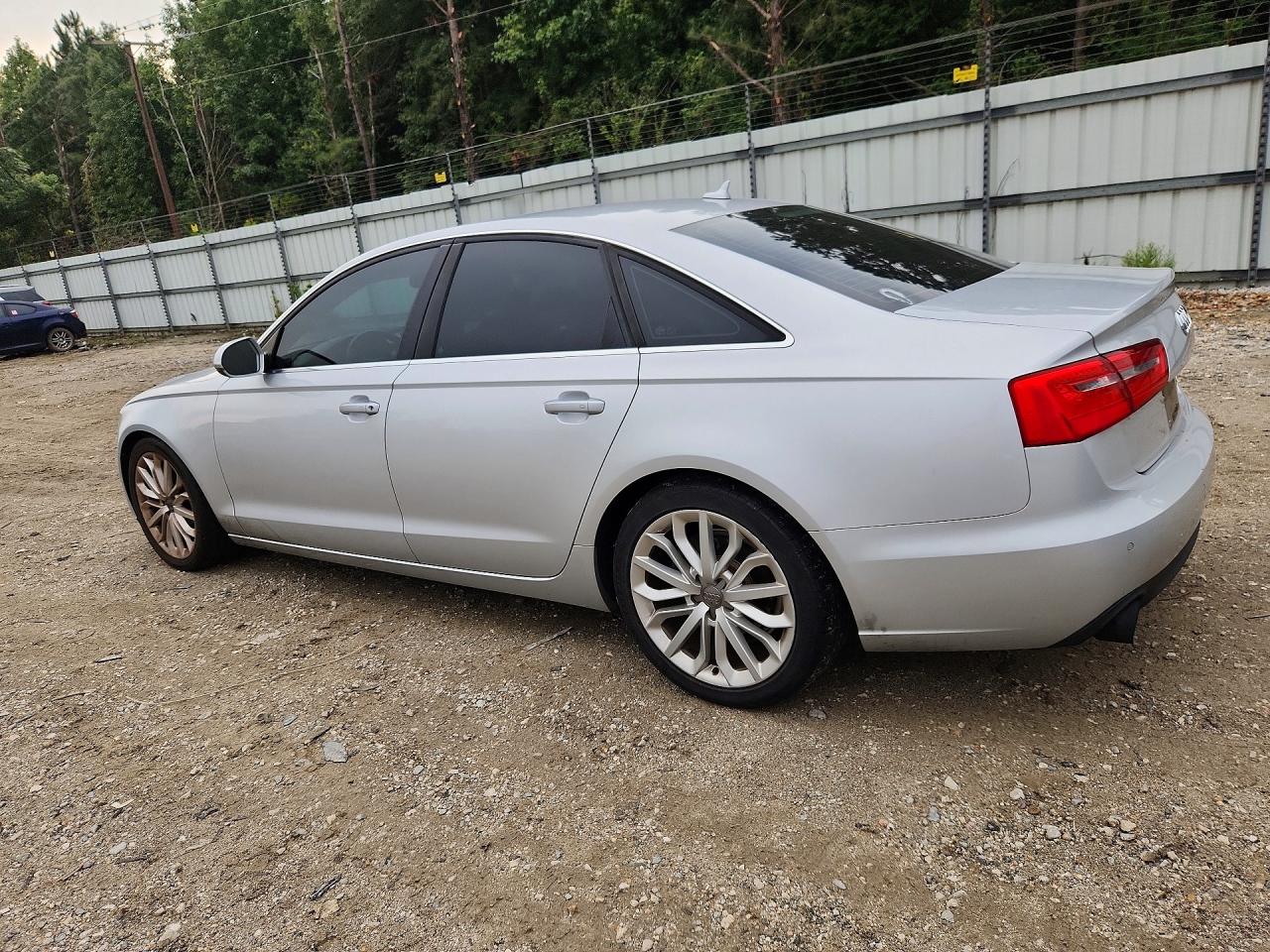 WAUDFAFC9DN030319 · 2013 AUDI A6 · 2/12