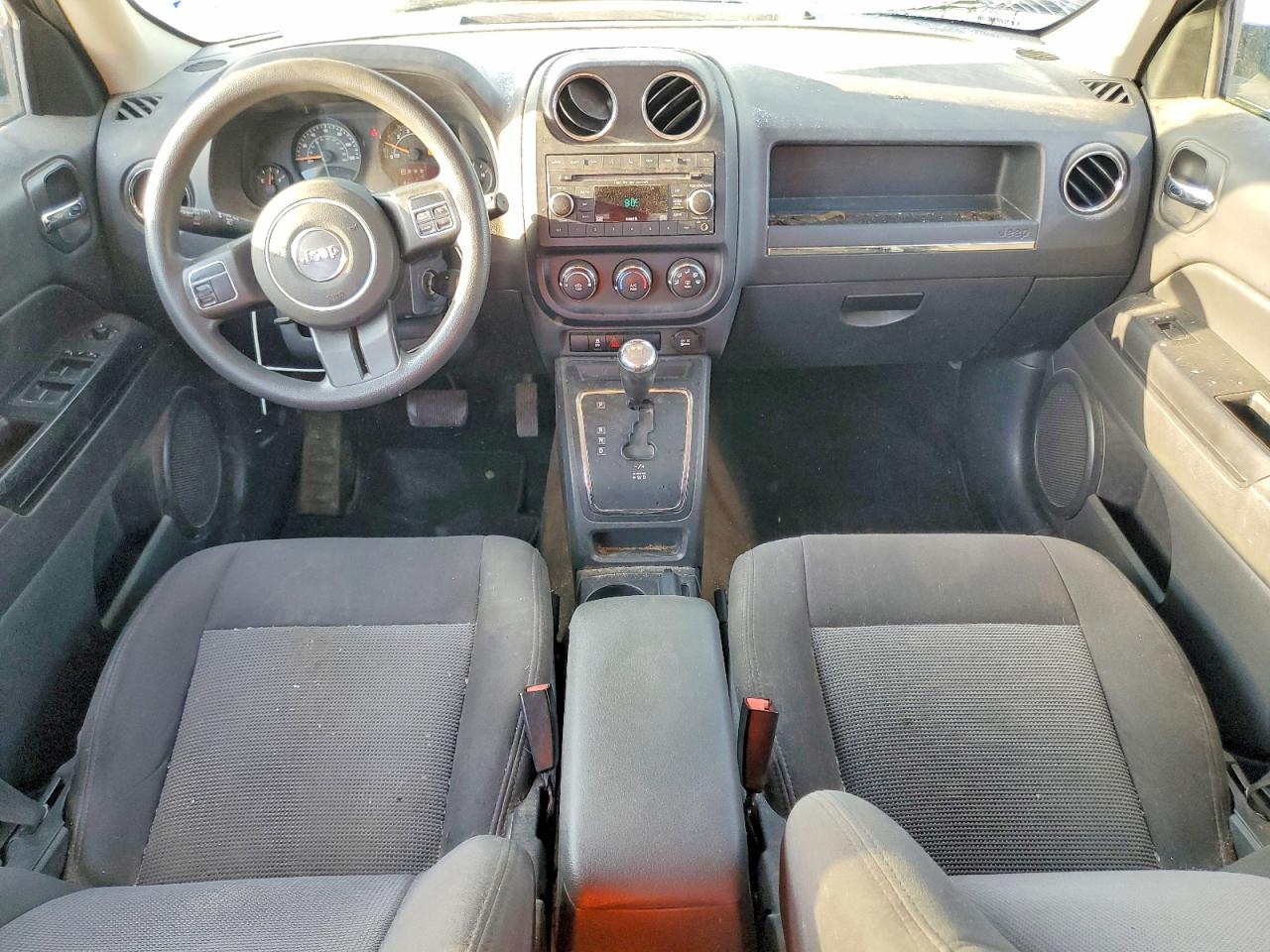 1C4NJPBB8HD208013 · 2017 JEEP PATRIOT · 8/13
