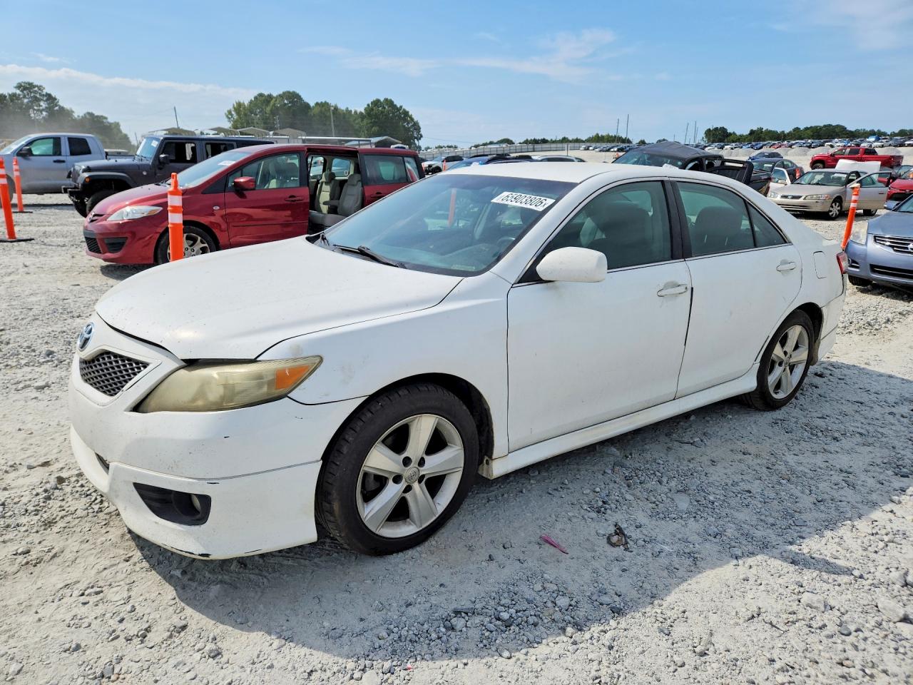 4T1BF3EK4BU609635 · 2011 TOYOTA CAMRY