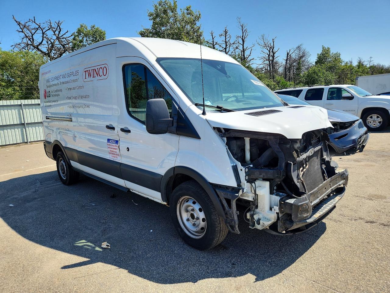 1FTYR2CM2JKB27325 · 2018 FORD TRANSIT · 4/14
