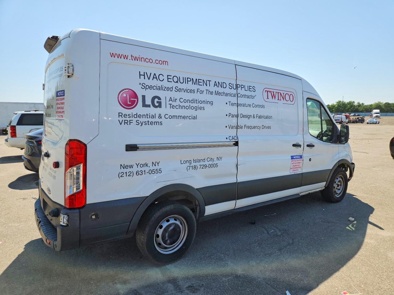 1FTYR2CM2JKB27325 · 2018 FORD TRANSIT · 3/14
