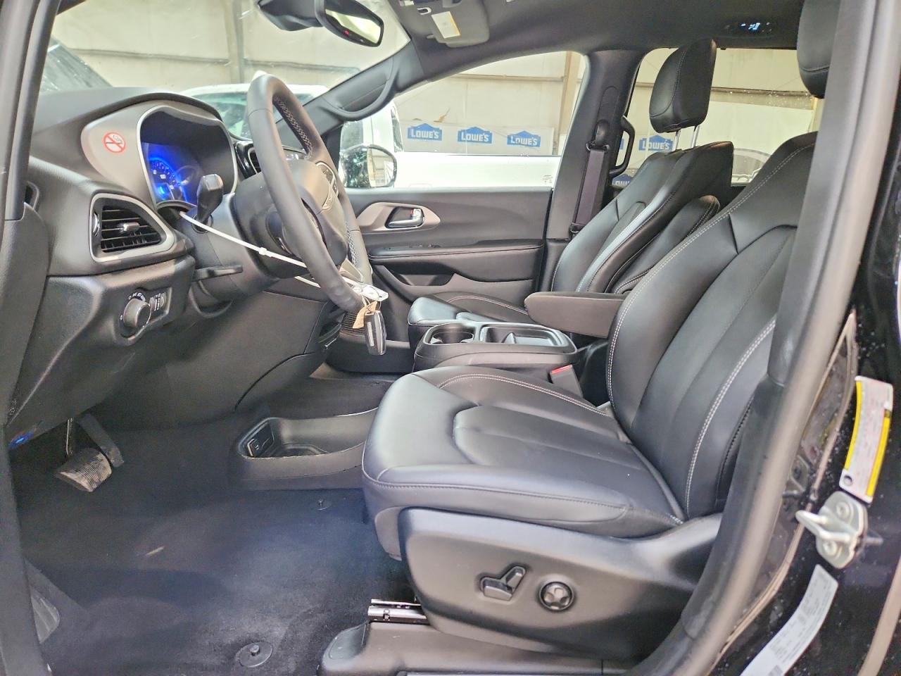 2C4RC1BG0VR563237 · 2027 CHRYSLER PACIFICA · 7/14