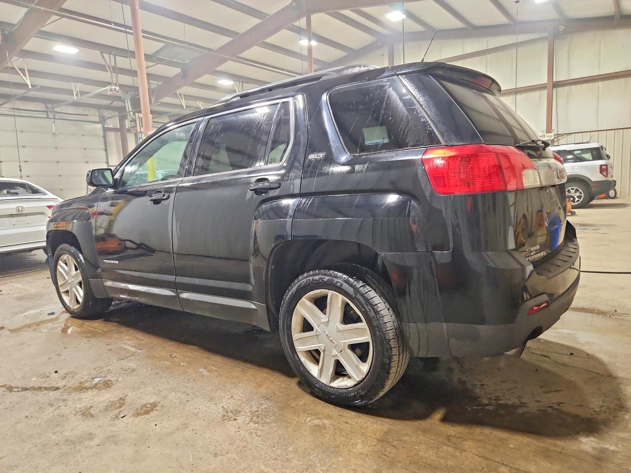 2GKFLUE53C6193919 · 2012 GMC TERRAIN · 2/13