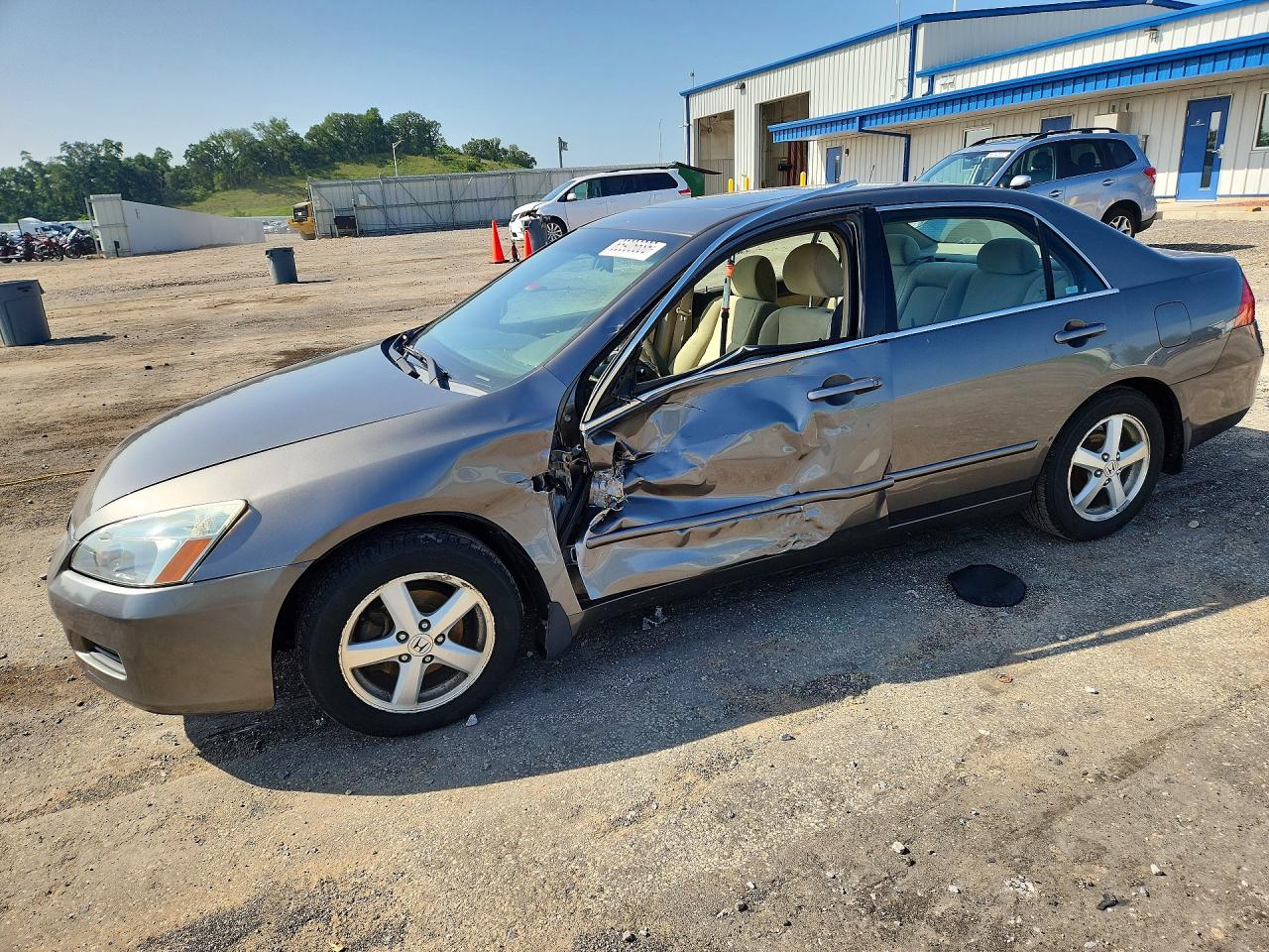 1HGCM56786A145889 · 2006 HONDA ACCORD