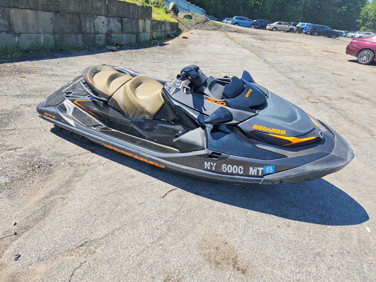 YDV87748E222 · 2023 SEA-DOO GTX LIMITED 300