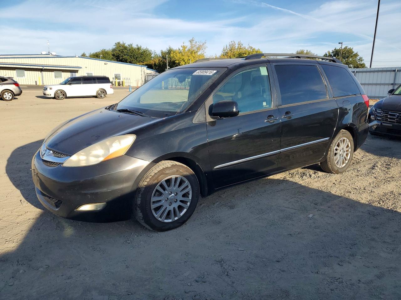 5TDZK22CX8S177720 · 2008 TOYOTA SIENNA