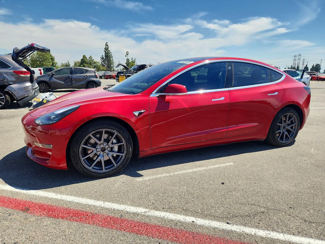 5YJ3E1EB5KF193863 · 2019 TESLA MODEL 3
