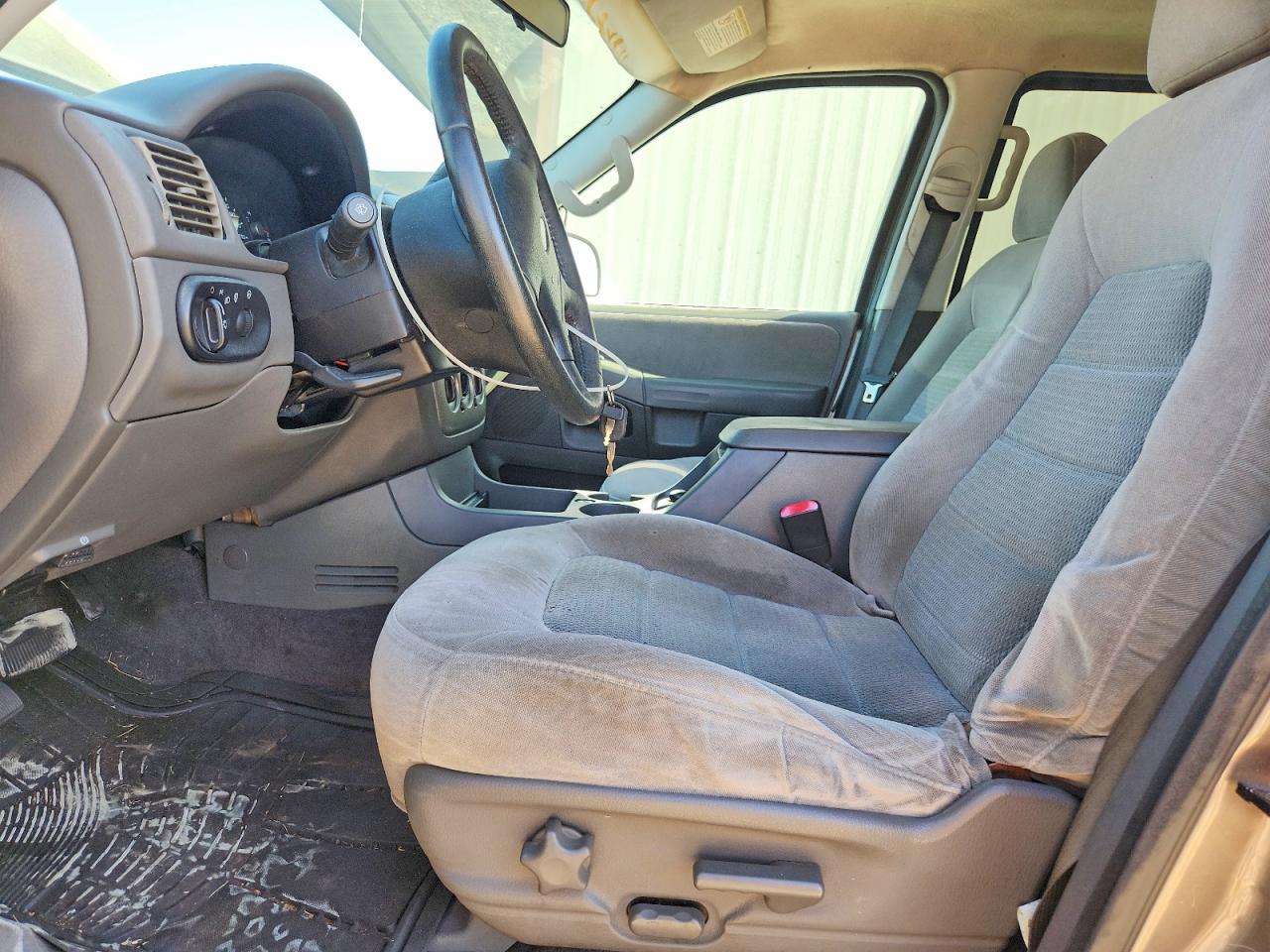1FMZU63K25ZA51171 · 2005 FORD EXPLORER · 7/13