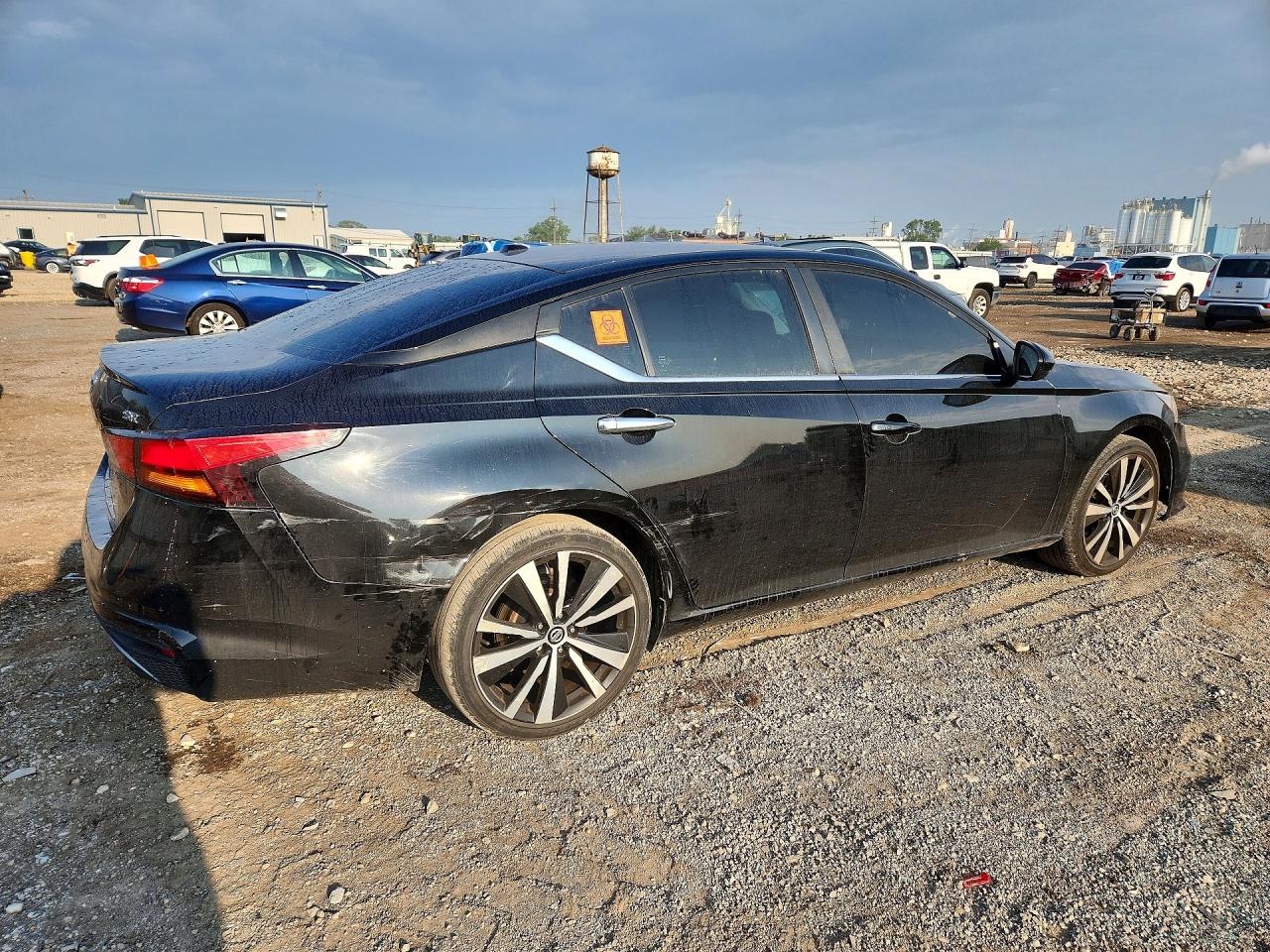 1N4BL4CV9KC119381 · 2019 NISSAN ALTIMA · 3/12