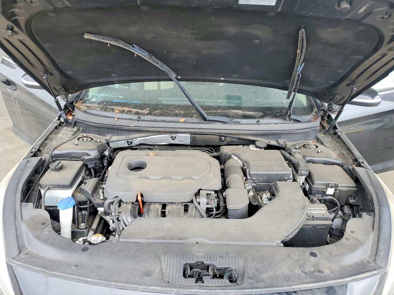 5NPE34AF3FH087217 · 2015 HYUNDAI SONATA · 11/12