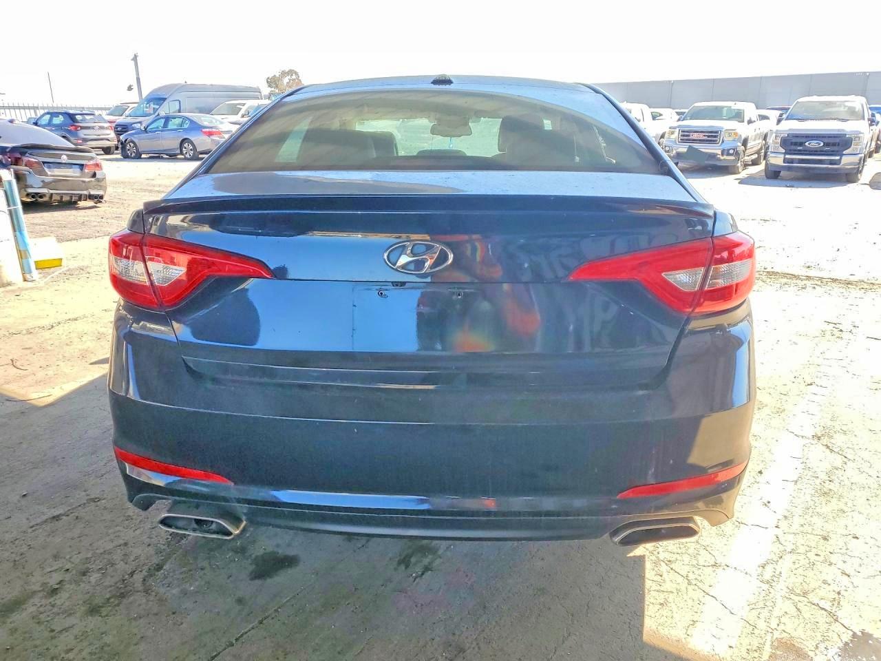 5NPE34AF3FH087217 · 2015 HYUNDAI SONATA · 6/12