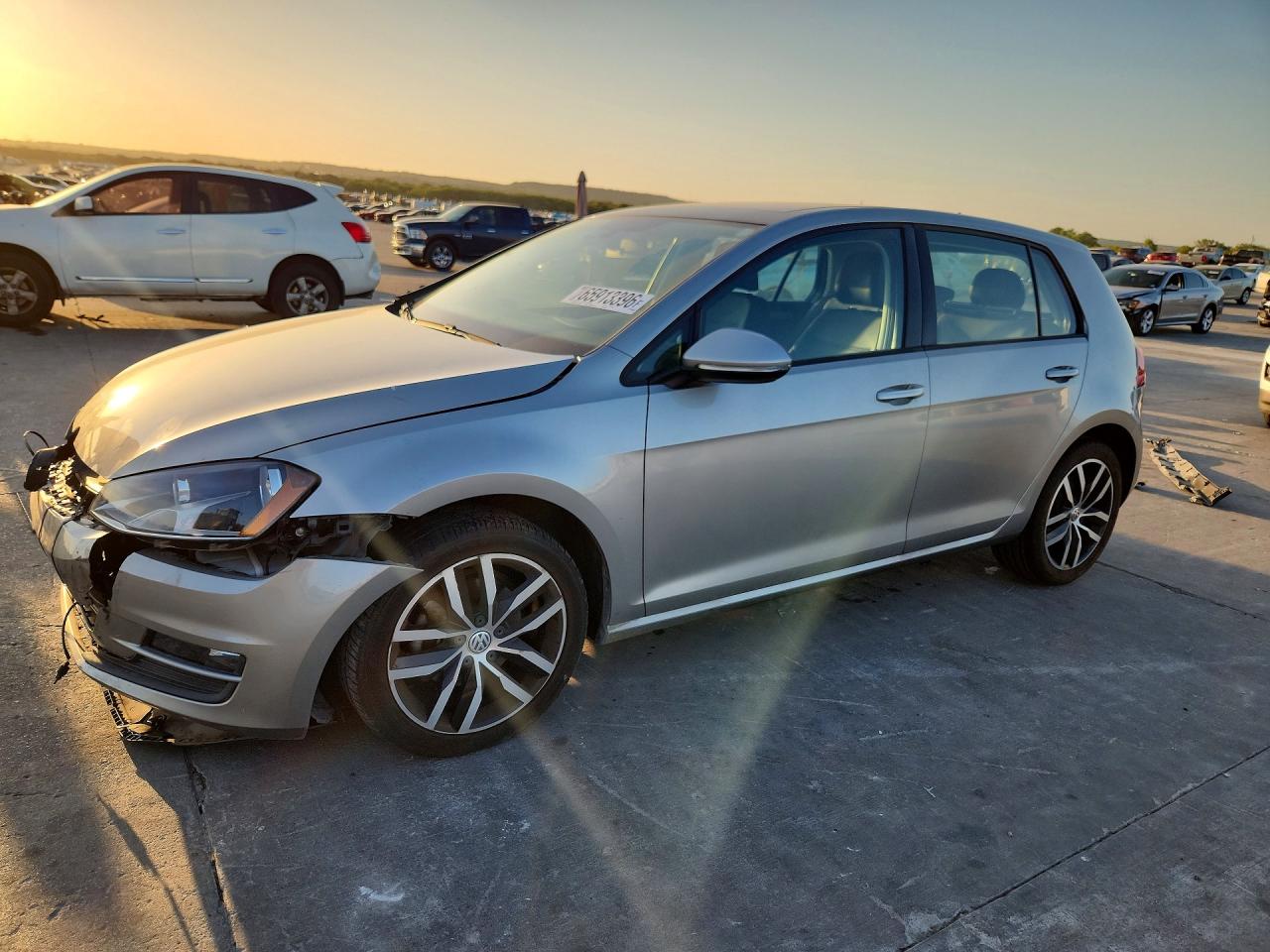 2015 VOLKSWAGEN GOLF