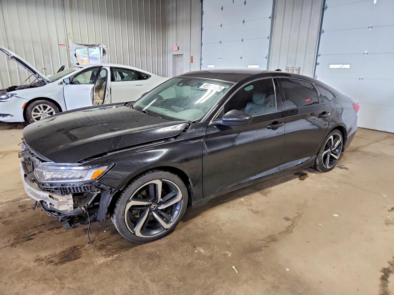 1HGCV1F34KA150083 · 2019 HONDA ACCORD