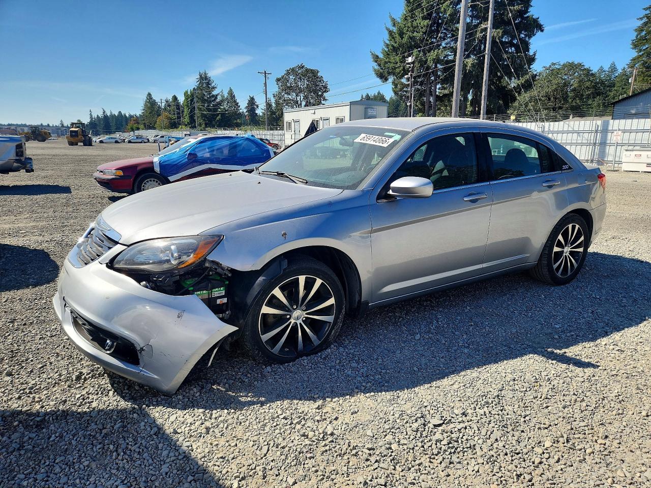 1C3CCBBB6EN132399 · 2014 CHRYSLER 200