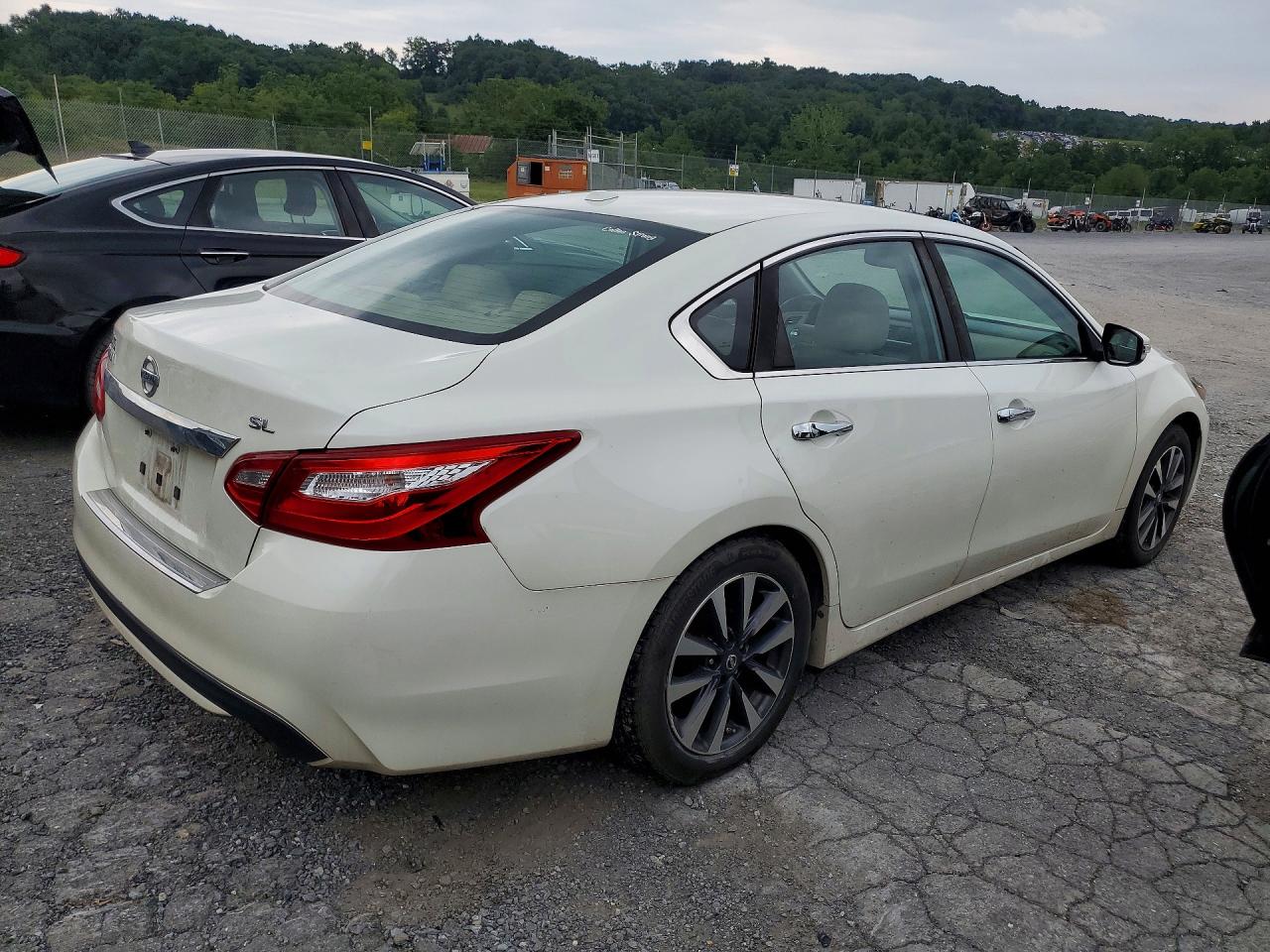 1N4AL3APXHC146219 · 2017 NISSAN ALTIMA · 3/12