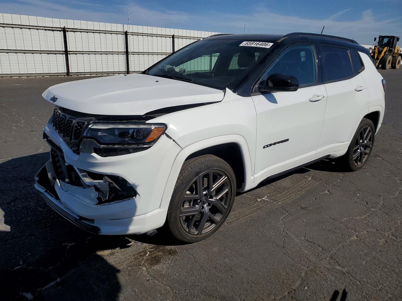 3C4NJDCNXST515675 · 2025 JEEP COMPASS