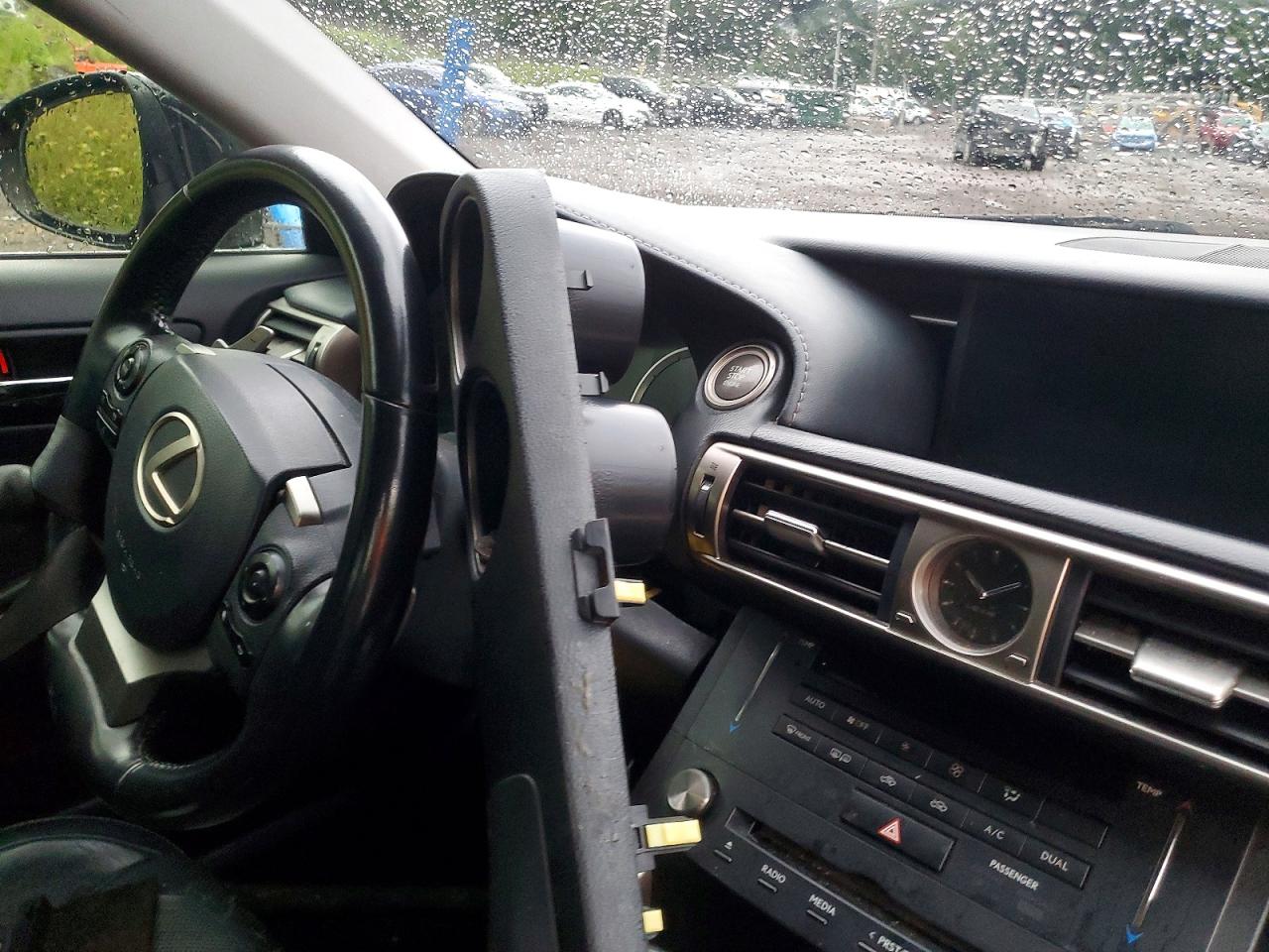 JTHCF1D21F5018479 · 2015 LEXUS IS · 9/12
