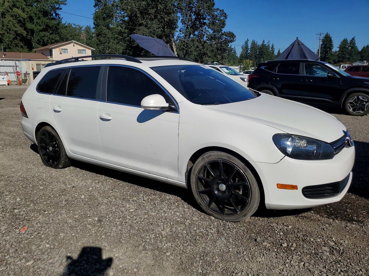 3VWPL7AJ4DM692172 · 2013 VOLKSWAGEN JETTA · 4/13