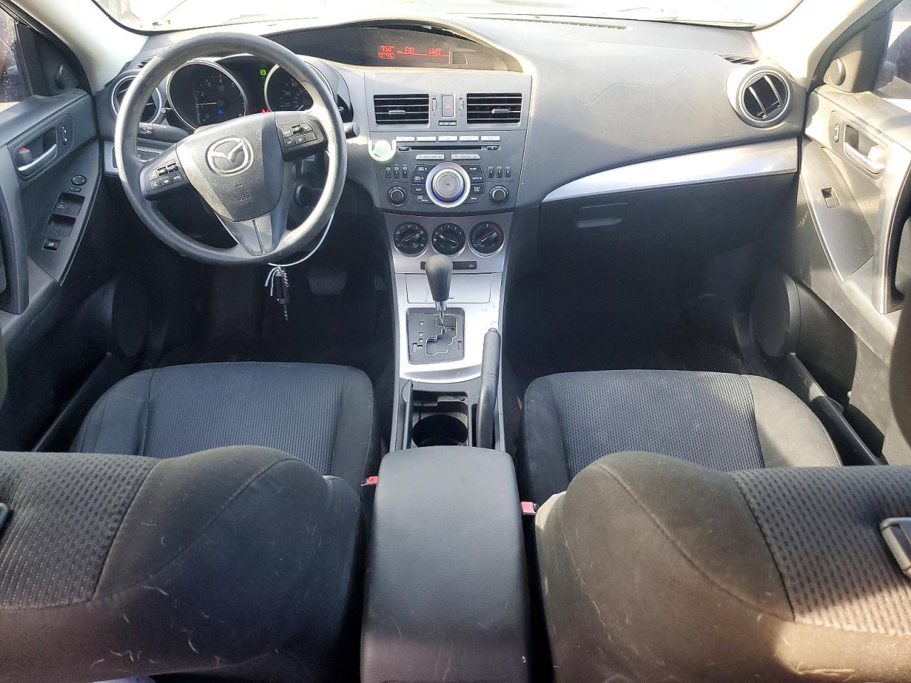 JM1BL1VG9B1487661 · 2011 MAZDA 3 · 8/12