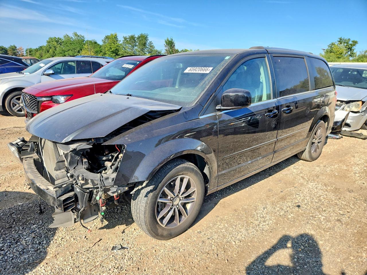 2C4RDGCG2HR856348 · 2017 DODGE GRAND CARAVAN
