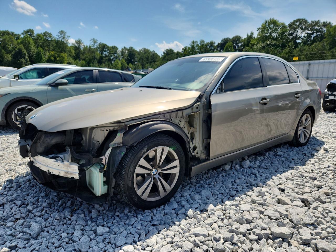 2010 BMW 528