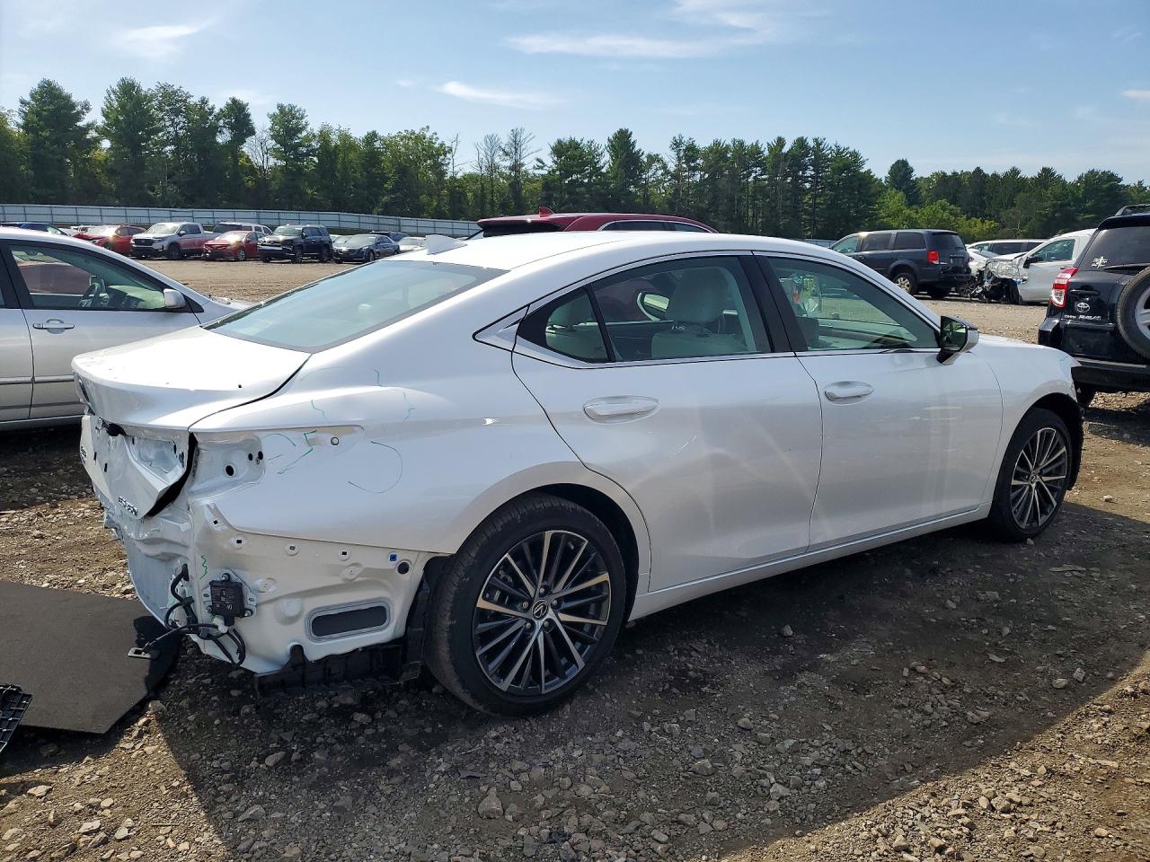 58ADZ1B18RU184214 · 2024 LEXUS ES 350 · 3/12