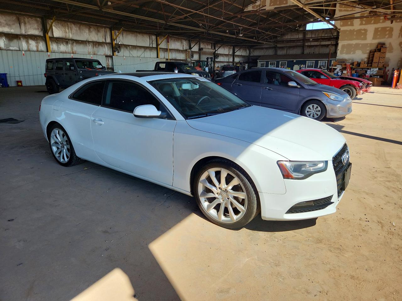 WAULFAFR0DA064883 · 2013 AUDI A5 · 4/12