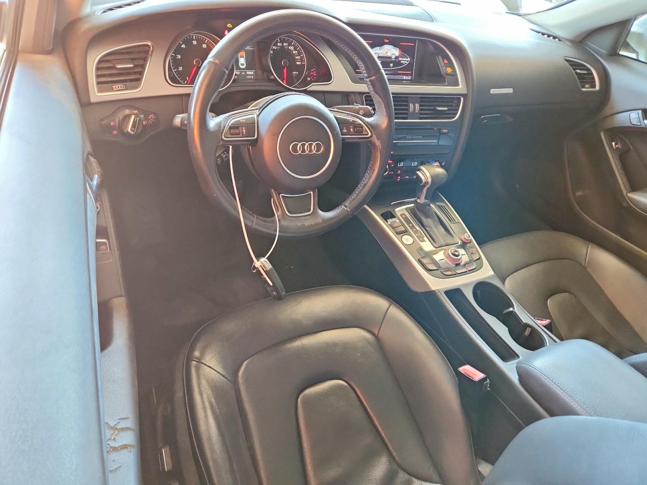 WAULFAFR0DA064883 · 2013 AUDI A5 · 8/12