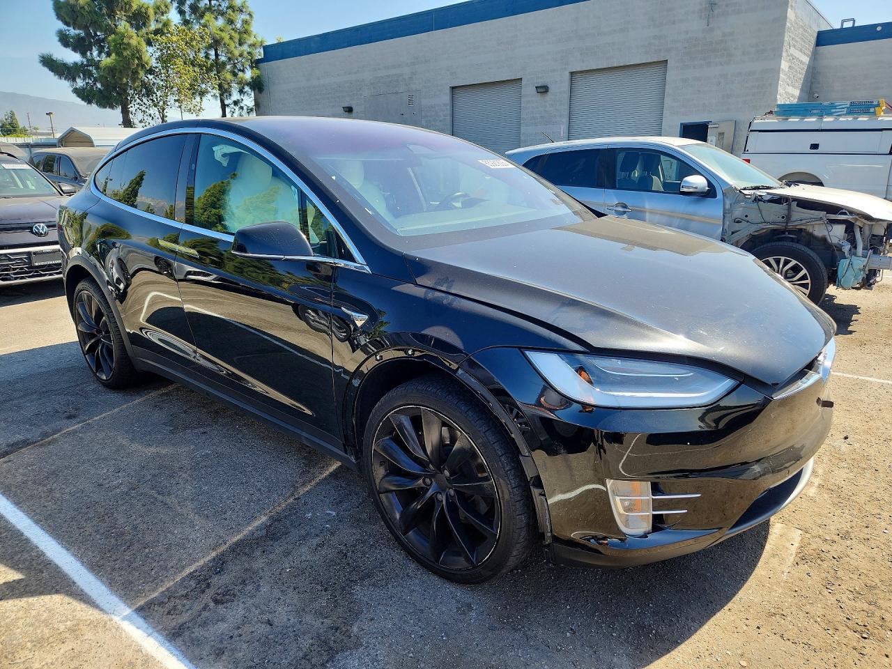 5YJXCAE24LF247579 · 2020 TESLA MODEL X · 4/13