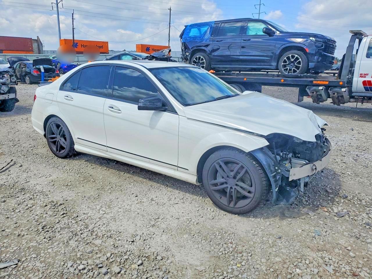 WDDGF8AB1EG236740 · 2014 MERCEDES-BENZ C · 4/13