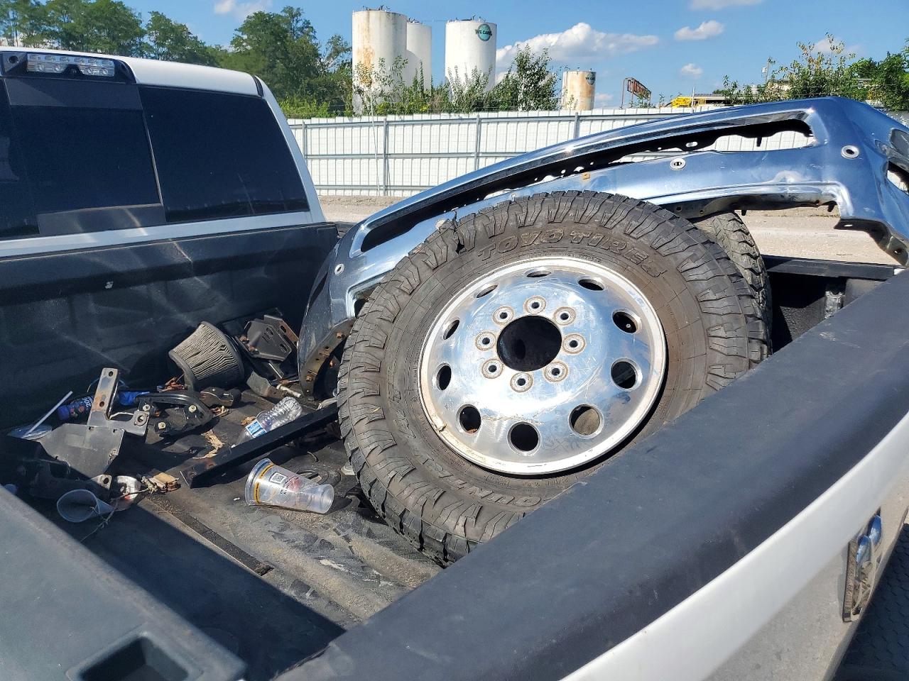 3C63RRML5HG597429 · 2017 RAM 3500 · 10/13
