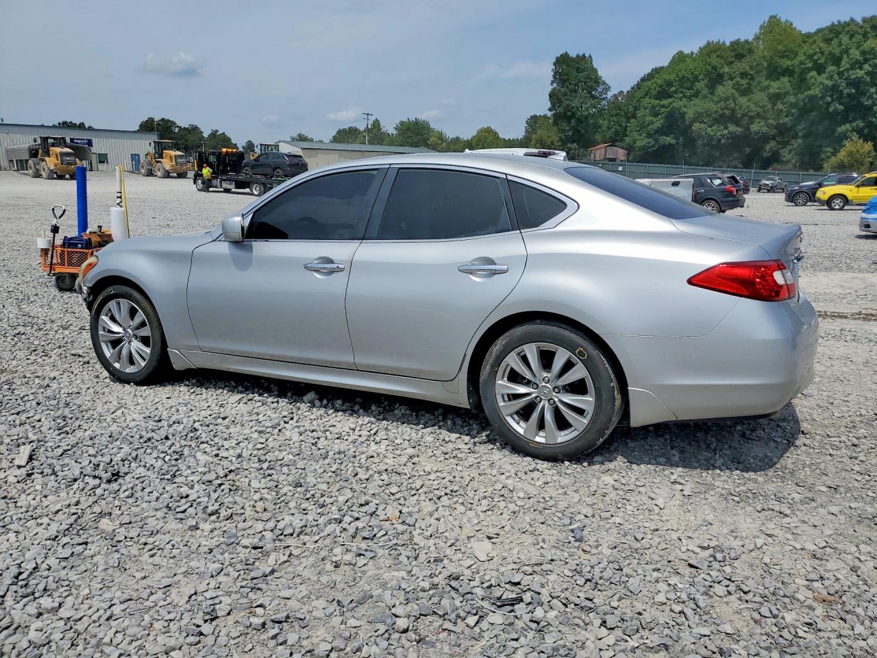 JN1BY1AP4BM320133 · 2011 INFINITI M37 · 2/13