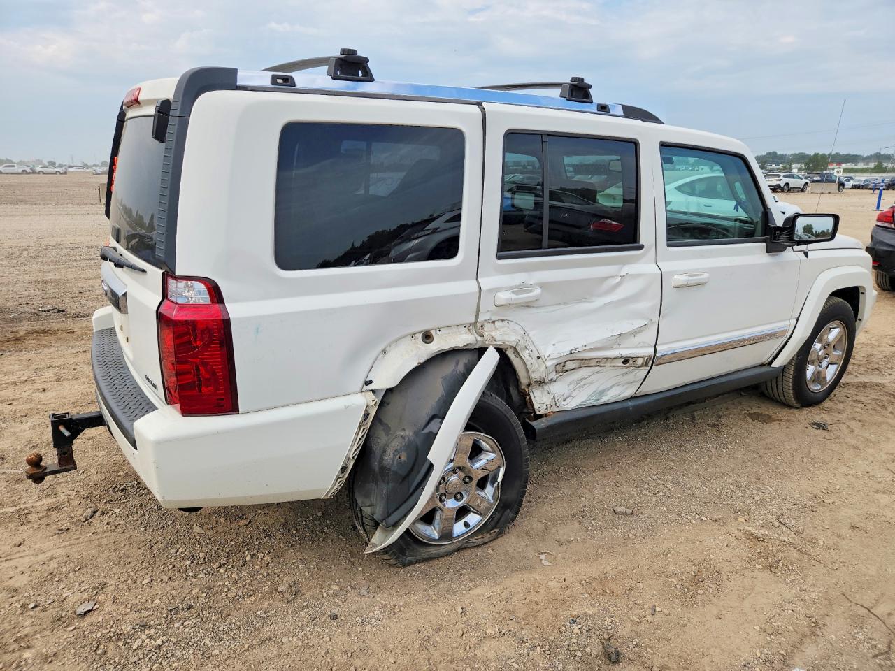 1J8HG58288C145856 · 2008 JEEP COMMANDER · 3/12