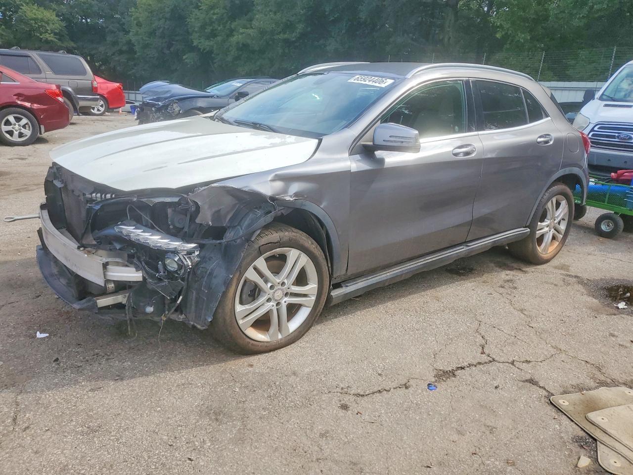WDCTG4GB1FJ086262 · 2015 MERCEDES-BENZ GLA