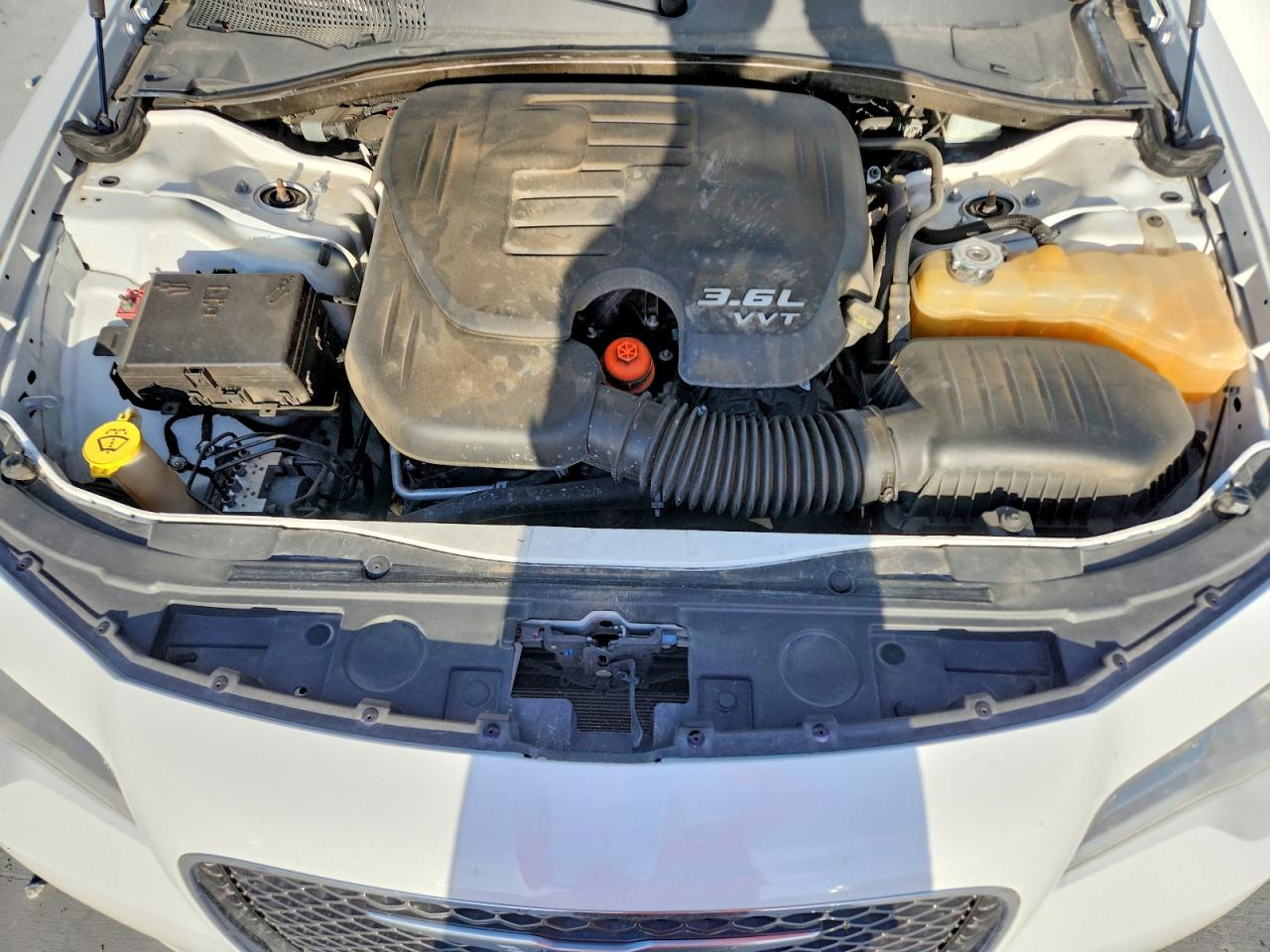 2C3CCAEG2JH193866 · 2018 CHRYSLER 300 · 11/12