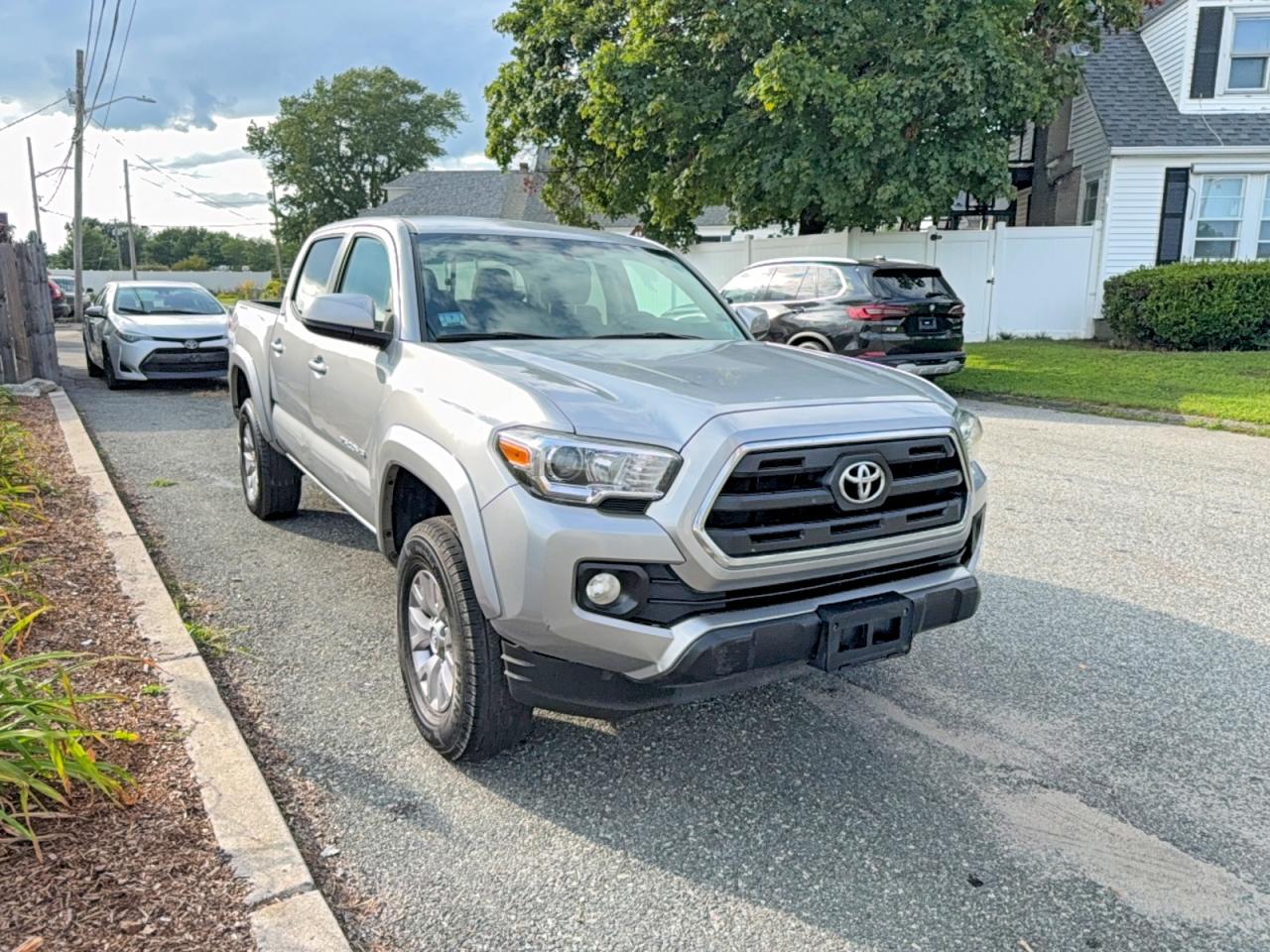 3TMCZ5AN6GM017063 · 2016 TOYOTA TACOMA
