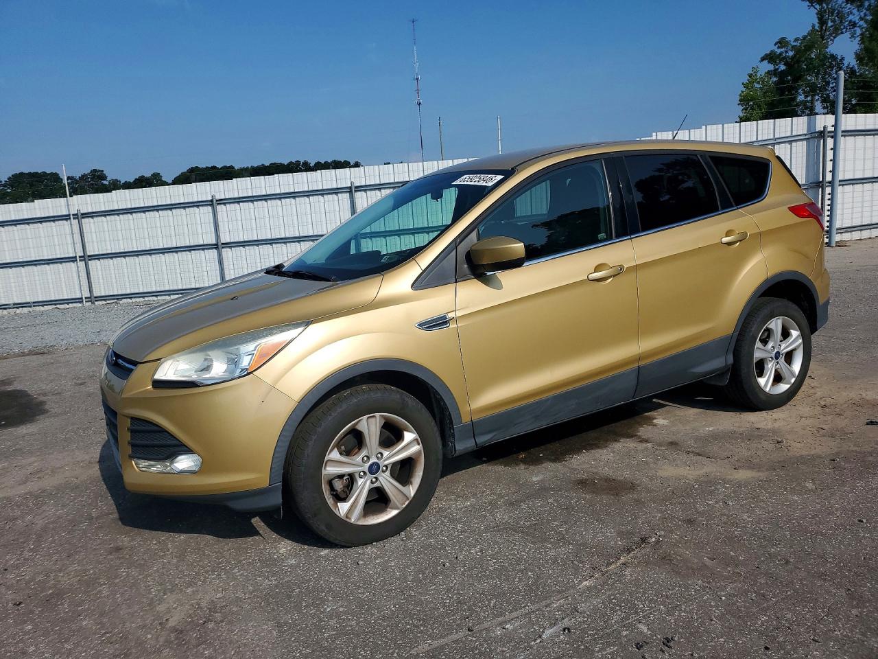 1FMCU9G98FUA44920 · 2015 FORD ESCAPE