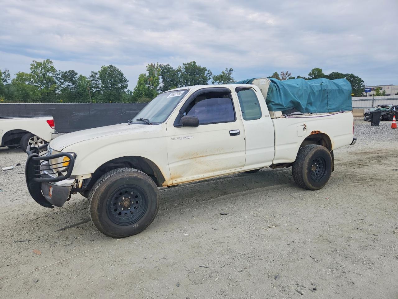 4TAWN72N2WZ000160 · 1998 TOYOTA TACOMA