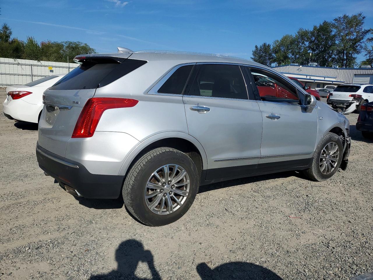 1GYKNDRS5HZ220905 · 2017 CADILLAC XT5 · 3/13