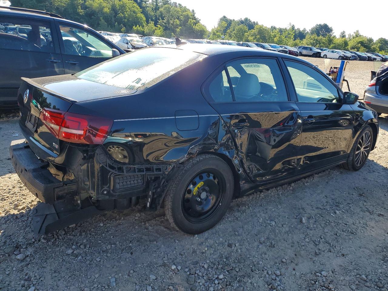 3VWB17AJ3GM286548 · 2016 VOLKSWAGEN JETTA · 3/13