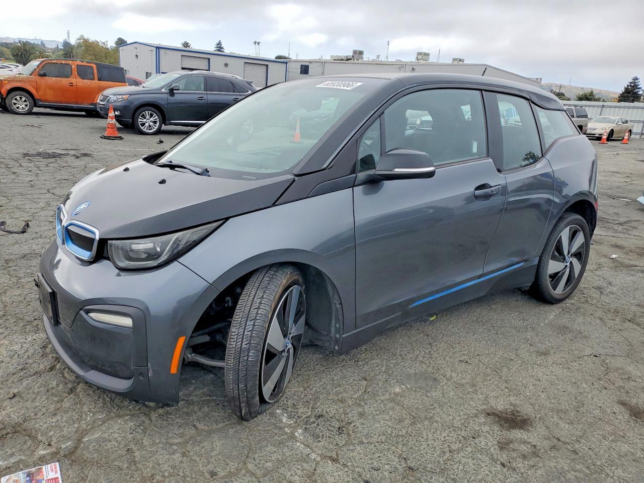 WBY7Z4C54JVD96426 · 2018 BMW I3