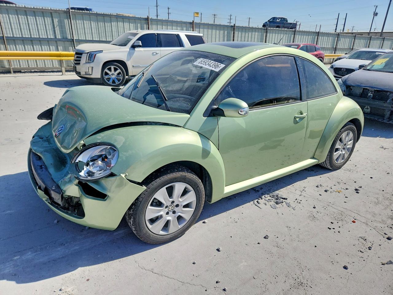 3VWRW31C89M518901 · 2009 VOLKSWAGEN NEW BEETLE