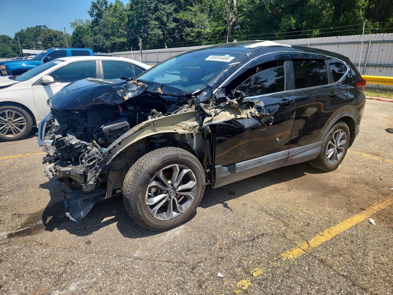 5J6RW1H51NA021043 · 2022 HONDA CR-V