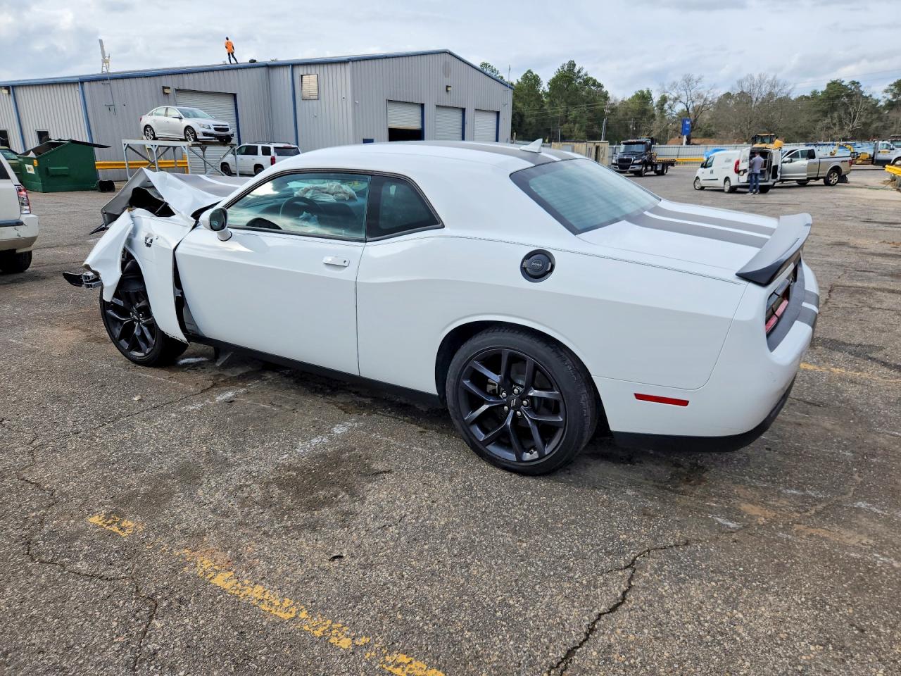 2C3CDZAG6PH570841 · 2023 DODGE CHALLENGER · 2/12