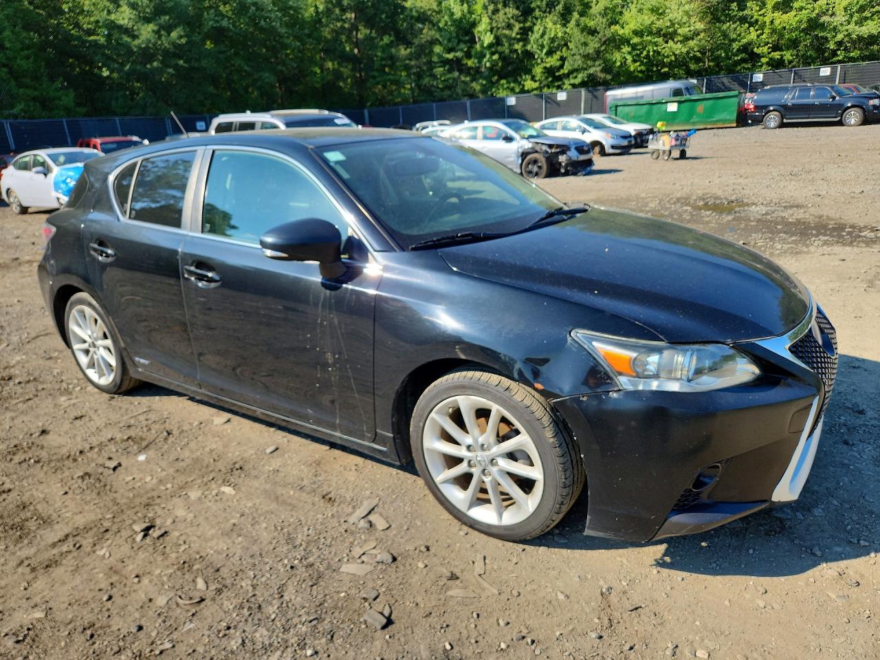 JTHKD5BH8B2037283 · 2011 LEXUS CT · 4/12