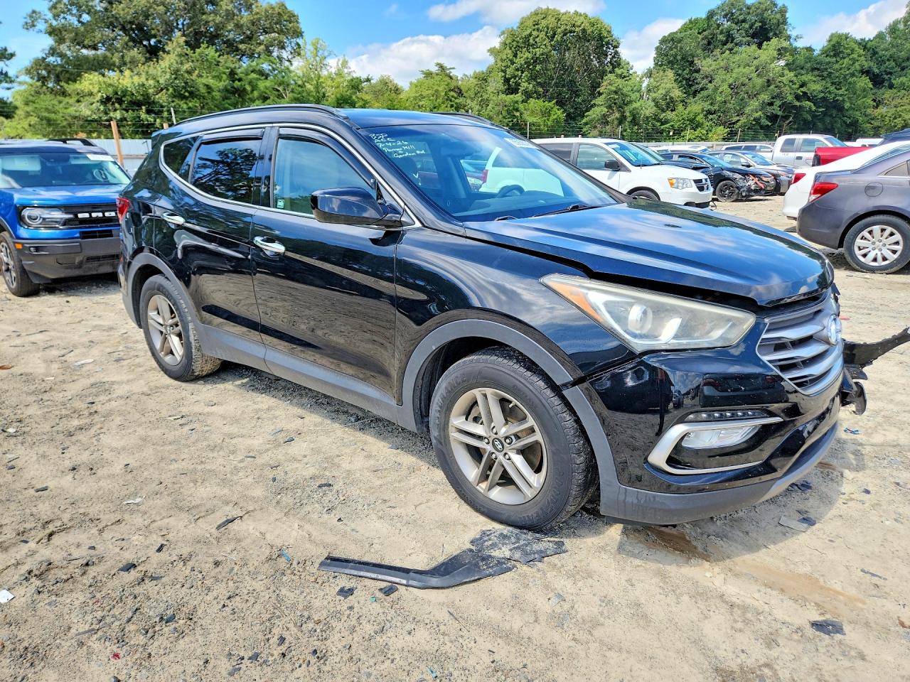 5NMZUDLB0HH008658 · 2017 HYUNDAI SANTA FE SPORT · 4/13